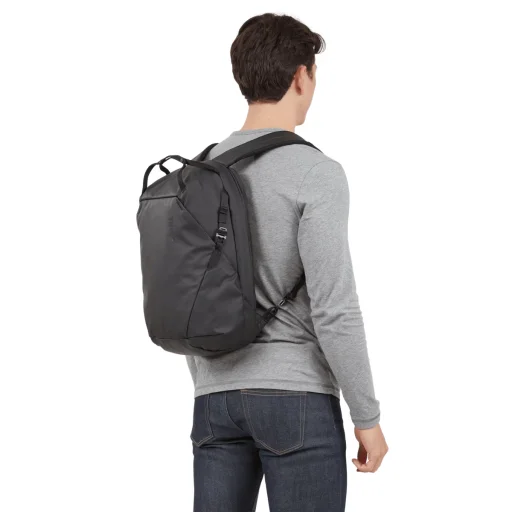 Thule 5292 Tact Backpack 16L Black hátizsák - 4