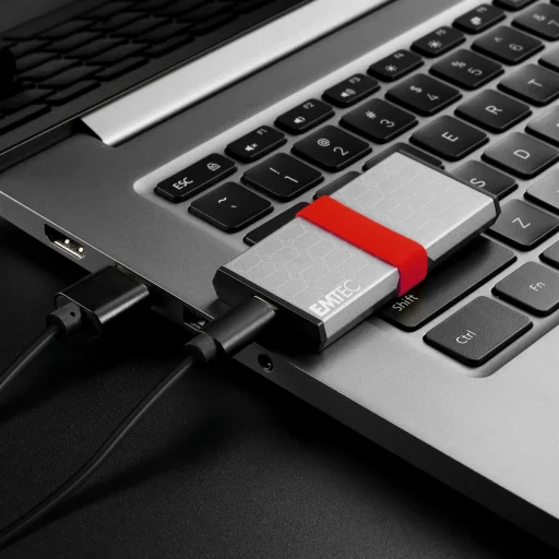Emtec SSD 3D NAND/USB-C 3.2 Gen2 X205 256GB mini hordozható SSD - 5