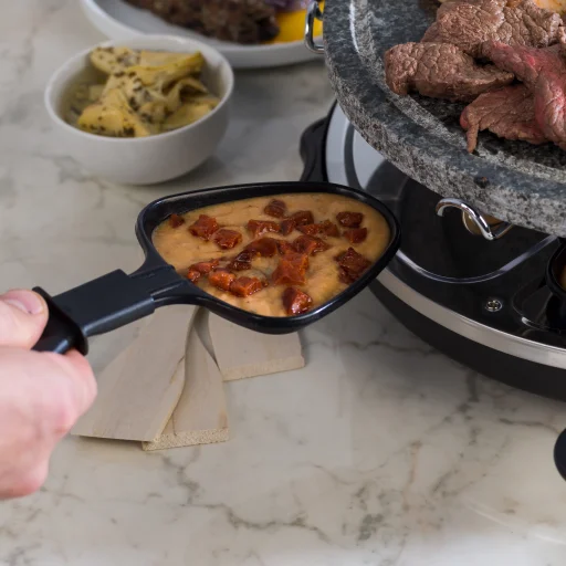 Giles & Posner EK1872GV2VDE stolný raclette gril s kamennou doskou - 8