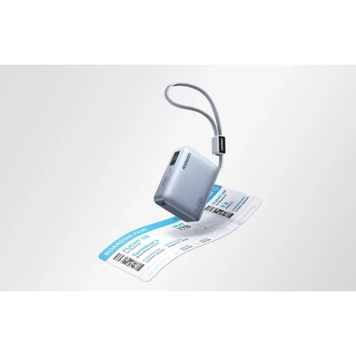 Ugreen PB584 10000 mAh power banka, USB + USB-C, 33 W, so zabudovaným káblom (sivá) - 10