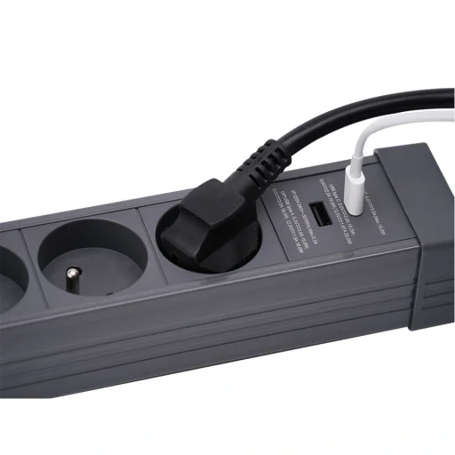 Hawk HWPS501GY 1,5 m hálózati elosztó USB-C porttal - 3