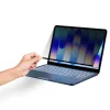 MacBook Neo 13 2026 Spigen SafeView magnetické privátne ochranné sklo thumbnail
