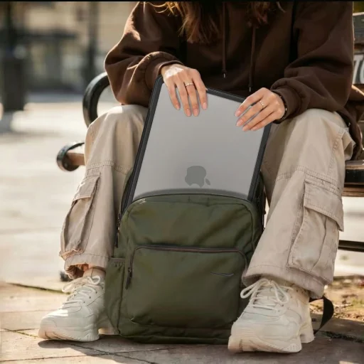 Apple MacBook Pro 16 (2021-2026) Tech-Protect Velar puzdro čierne/matné priehľadné - 7