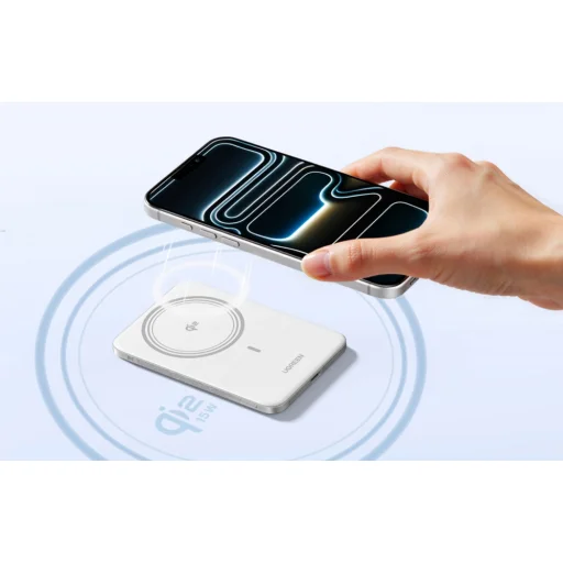 UGREEN PB580 5000 mAh 15 W magnetická powerbanka (biela) - 5