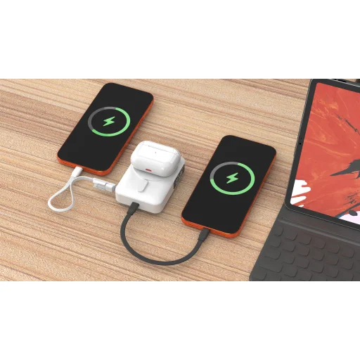 Mobile Origin PB19 10000 mAh Qi2 semi-solid powerbank s TFT displejom, integrovaným USB-C káblom, biely - 9