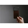 Nomad Magnetic Leather Back MagSafe zadný kryt pre iPhone 17 Pro, rustikálna hnedá (Horween) thumbnail