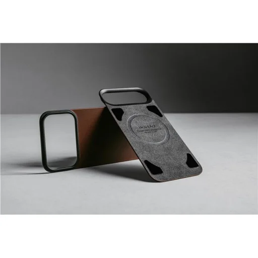 Nomad Magnetic Leather Back fekete (Horween) Magsafe iPhone 17 Pro - 17