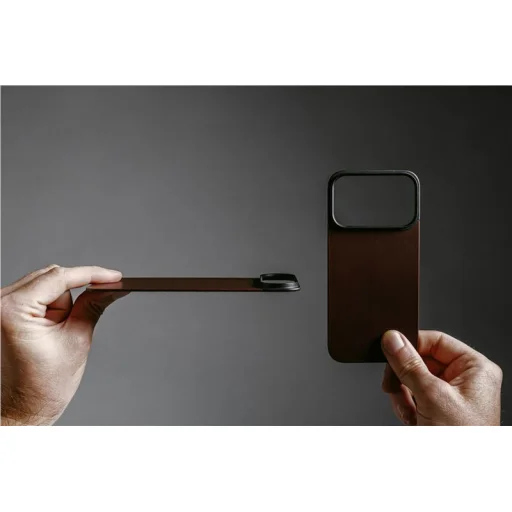 Nomad Magnetic Leather Back MagSafe zadný kryt pre iPhone 17 Pro, rustikálna hnedá (Horween) - 12