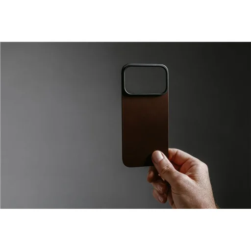 Nomad Magnetic Leather Back fekete (Horween) Magsafe iPhone 17 Pro - 11