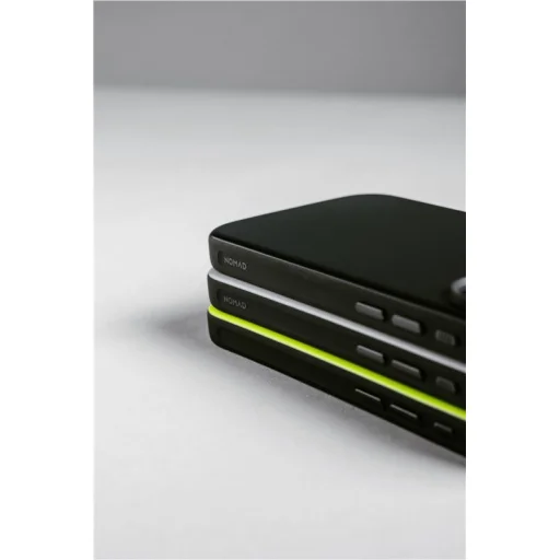 Nomad Modern Case puzdro, vulcan black – iPhone 17 Pro - 16