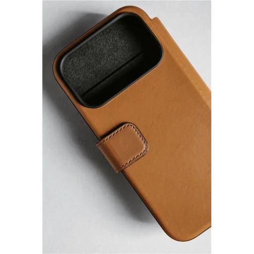 Nomad Modern Leather Folio kožené puzdro pre iPhone 17 Pro Max, English Tan - 14