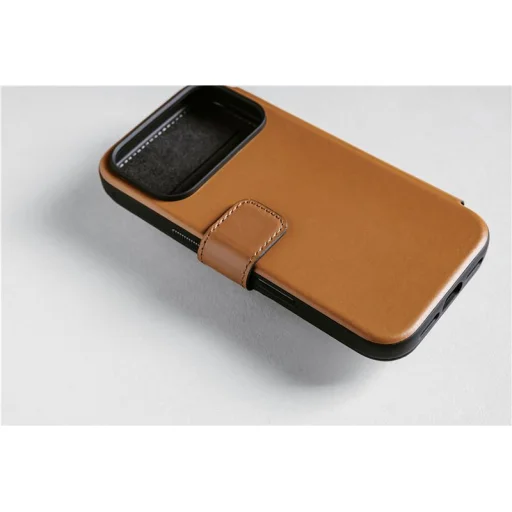 Nomad Modern Leather Folio bőrtok iPhone 17 Pro Max készülékhez, angol cser - 9