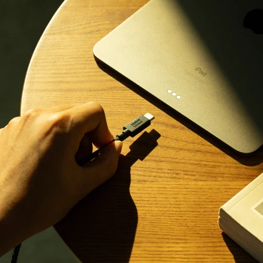 Native Union Belt Cable XL USB-C – USB-C kábel, 3 m, vesmírna - 4