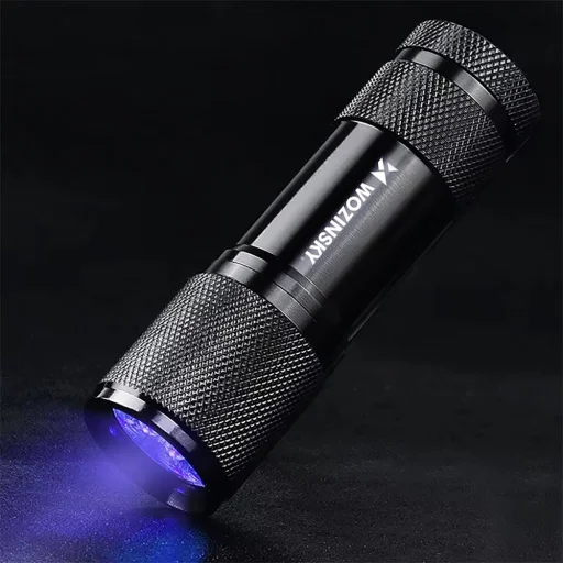 Wozinsky WLD-9L IP65 UV baterka na hľadanie stôp – čierna - 5