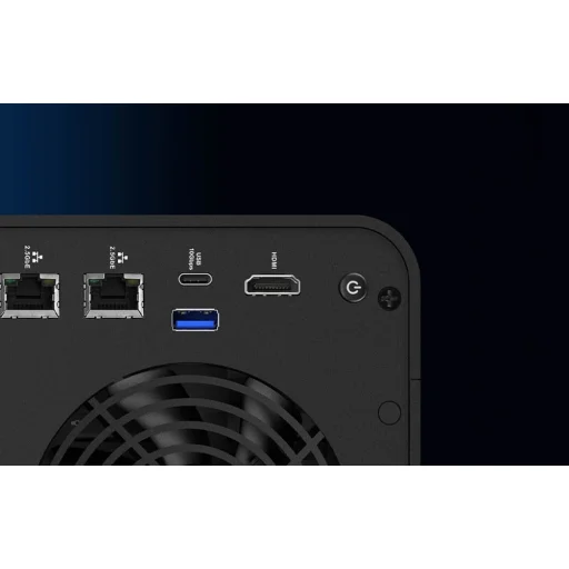 TerraMaster F6-424 6-pozíciový NAS súborový server s procesorom Intel N95, 8 GB RAM - 4