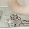 Burga puzdro na AirPods 4/5 vo farbe mandľovej bielej kávy thumbnail