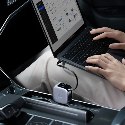 Cuktech CC903P 100W autonabíjačka s displejom a 70 cm samonavíjacím USB-C káblom, sivá - 14