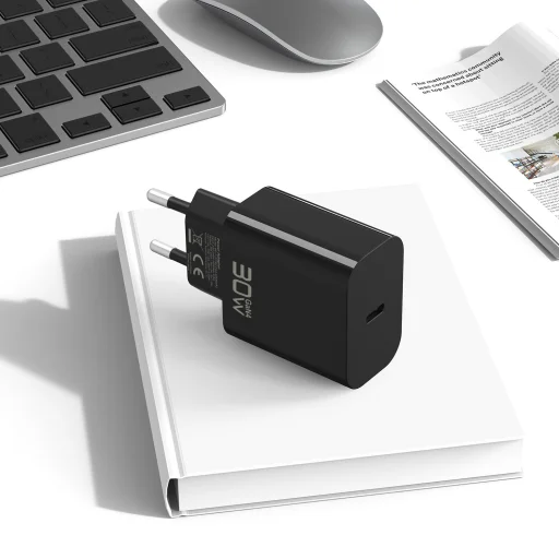 Blavec Wall charger BC-14 GaN4 - Type C - PD QC 30W 3A with Type C to Type C cable (TCBC14G4-CB303A+CC) black - 3