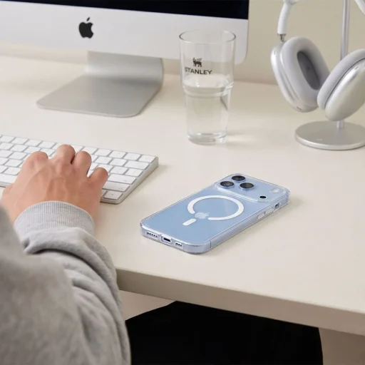  Apple iPhone 17 Pro / 18 Pro átlátszó Tech-Protect FlexAir MagSafe tok - 5