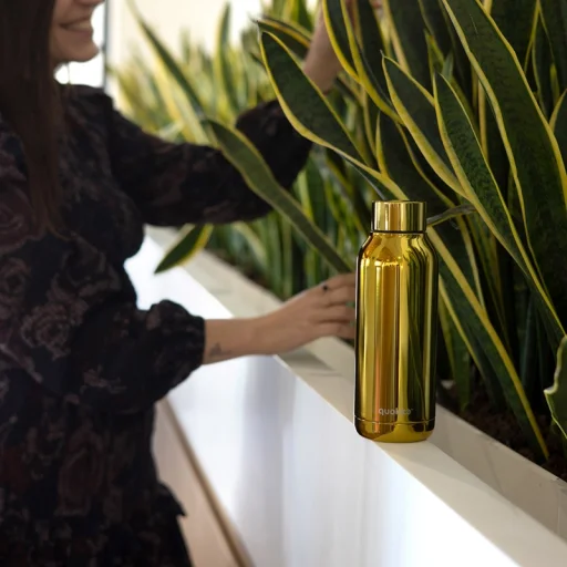 Quokka Solid vákum szigetelt vizesüveg, rozsdamentes acél kulacs 510 ml sleek gold - 4