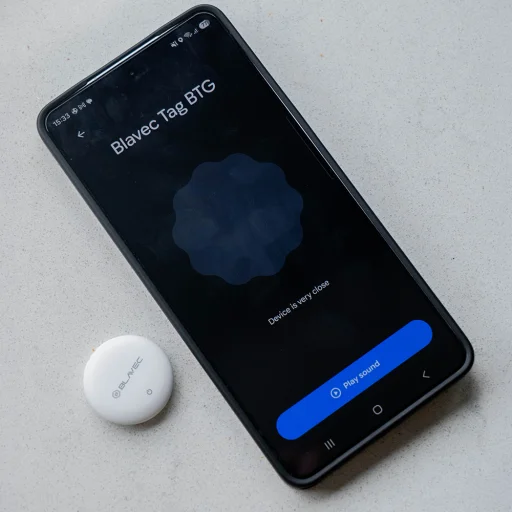 Blavec BTG-02 Bluetooth lokátor s kľúčenkou, biely - 9