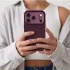 iPhone 17 Pro / 18 Pro tmavá čerešňa Tech-Protect Uniq MagSafe CC silikónové puzdro thumbnail