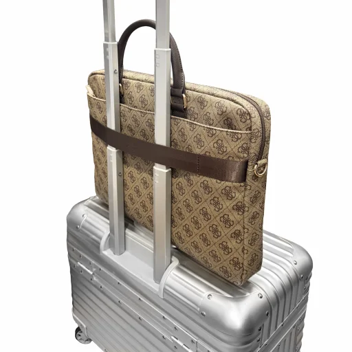  Guess PU 4G Stripe Metal Logo 16" barna laptoptáska - 6