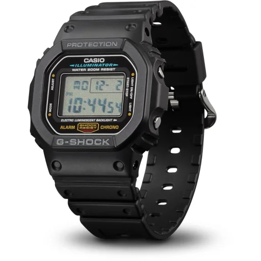 CASIO DW-5600UE-1ER férfi digitális karóra 43 mm fekete - 2