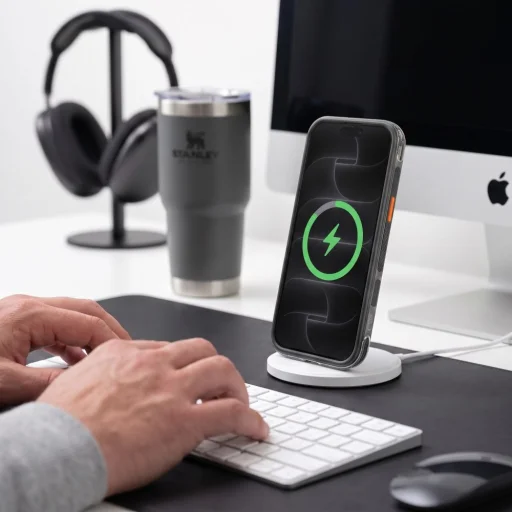 iPhone 17 Pro / 18 Pro Tech-Protect MagAir MagSafe CC puzdro – matná čierna - 6