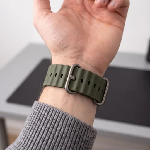 Apple Watch 8/9/10/11/12/SE/Ultra (44/45/46/49 mm) vojenský zelený remienok Tech-Protect Iconband Pro - 4