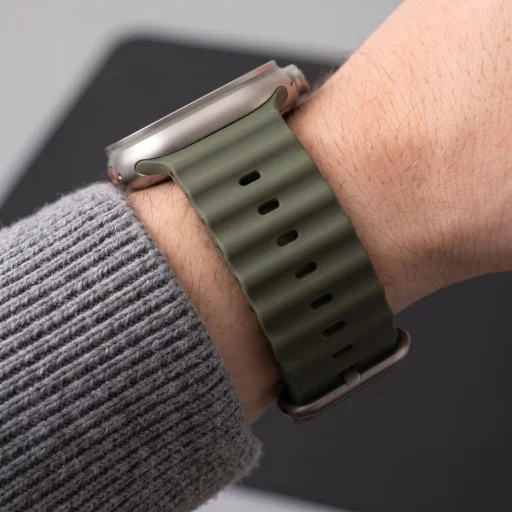 Apple Watch 8/9/10/11/12/SE/Ultra (44/45/46/49 mm) vojenský zelený remienok Tech-Protect Iconband Pro - 6