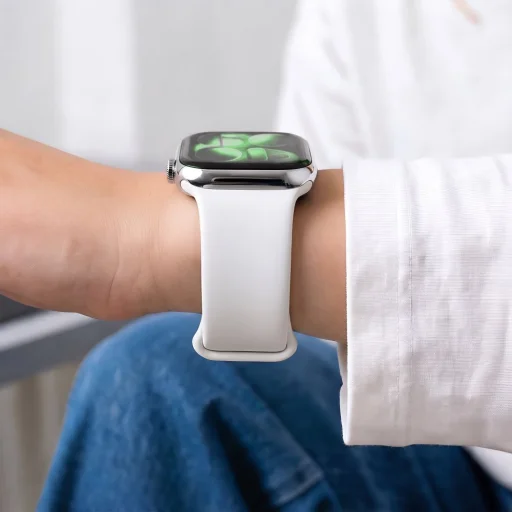 Apple Watch 8/9/10/11/12/SE (40/41/42 mm) Tech-Protect silikónový remienok, biely - 6