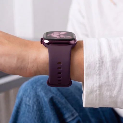Apple Watch 8 / 9 / 10 / 11 / 12 / SE (40 / 41 / 42 mm) Tech-Protect Silicone remienok, tmavobordový - 6