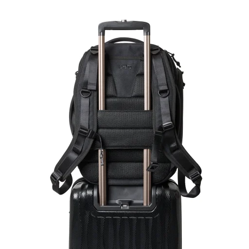 UAG Premium Tech 24L hátizsák - 19