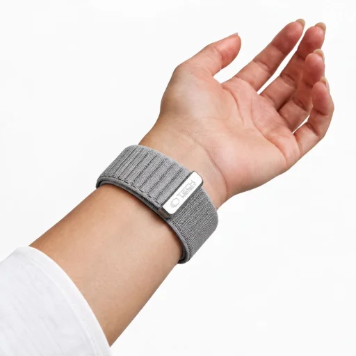  Apple Watch 8/9/10/11/SE/Ultra 44/45/46/49 mm Tech-Protect NylonLoop tépőzáras óraszíj, világosszürke - 5