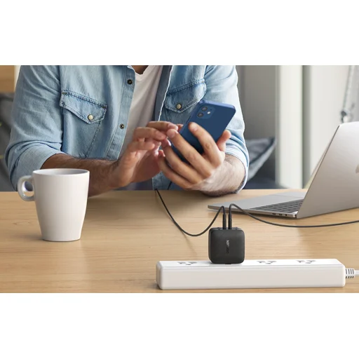 Ugreen CD216 Hálózati gyorstöltő adapter 2xUSB Type-C 66W PD fekete - 3