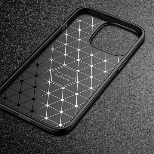iPhone 13 Pro Max Armored szénszál mintájú TPU tok fekete - 11