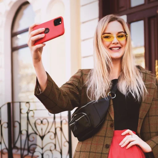 iPhone 12/ 12 Pro Forcell Soft szilikon tok piros - 4