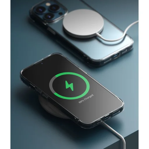 iPhone 13 Pro Max Ringke Fusion PC és TPU tok füstfekete (F553E53) - 2