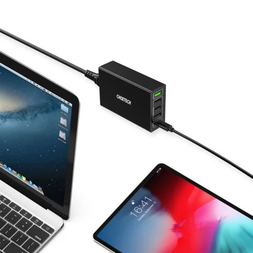 Choetech Hálózati töltő adapter 4x USB / 1x USB Type C 60W PD fekete (Q34U2Q-EU) - 4
