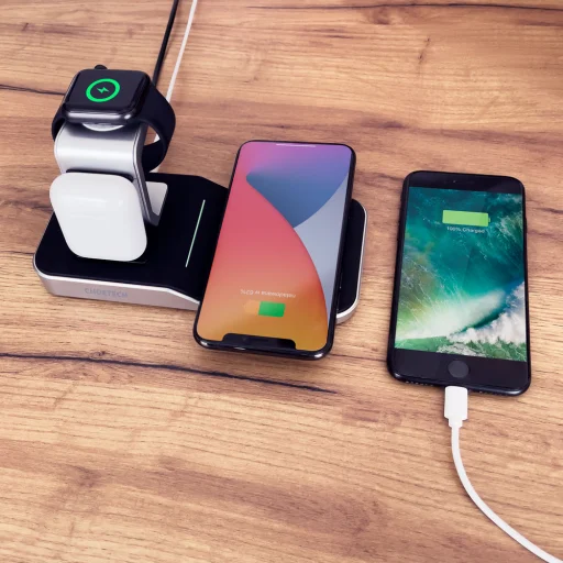 Choetech MFI Vezeték nélküli Qi töltő 4in1 Okostelefon / Apple Watch / AirPods 10W fekete (T316) - 11