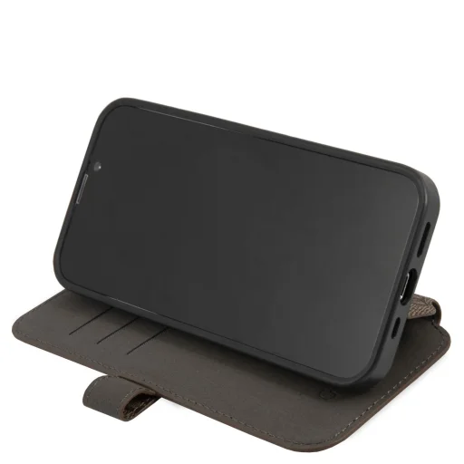 iPhone 13 Pro Guess GUBKP13L4GMGBR PU 4G Metal Logo fliptok barna - 2