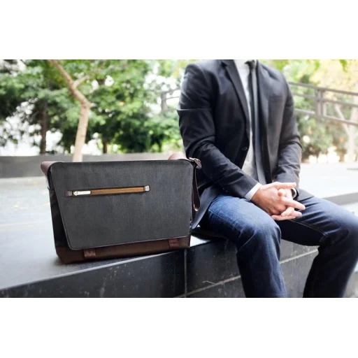Moshi Aerio Laptop táska 13-15'' szénfekete - 1