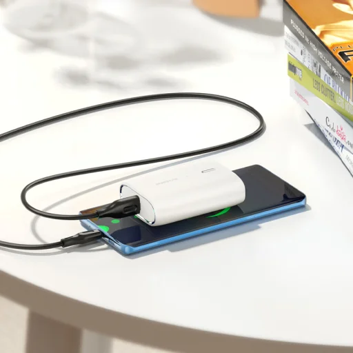 Borofone BJ21 Powerbank 10000mAh USB + Type-C PD 20W QC 3.0 18W fehér - 3