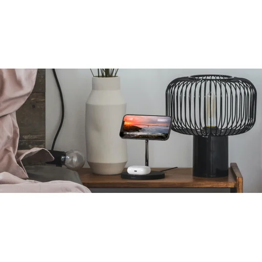Belkin Boost Charge Pro 2 az 1-ben mágneses, vezeték nélküli töltőállomás 15W MagSafe-kompatibilis (WIZ010vfBK) fekete - 3