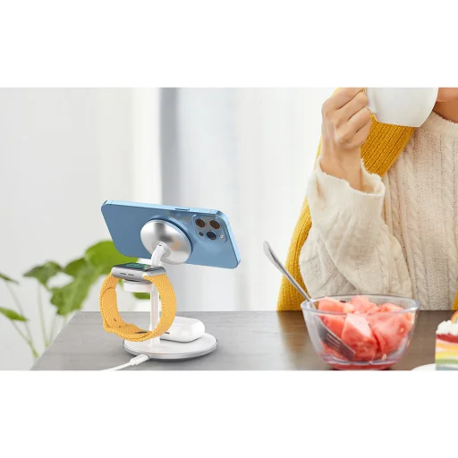 Choetech 3 az 1-ben mágneses, vezeték nélküli töltőállomás MagSafe-kompatibilis iPhone, Apple Watch, AirPods számára (T585-F) fehér - 8