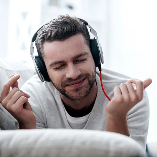 Baseus Yiven M30 sztereó AUX audiokábel 3.5mm mini jack 1.5m ezüst-fekete (CAM30-CS1) - 15