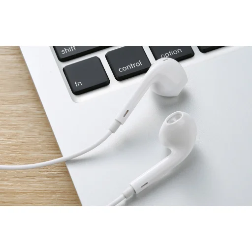 Mcdodo HP-6070 vezetékes fülhallgató USB-C (fehér) - 6