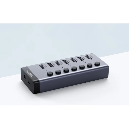 Ugreen 7in1 HUB elosztó adapter USB-C, 7x USB-A 3.0 12V 2A (fekete) - 3
