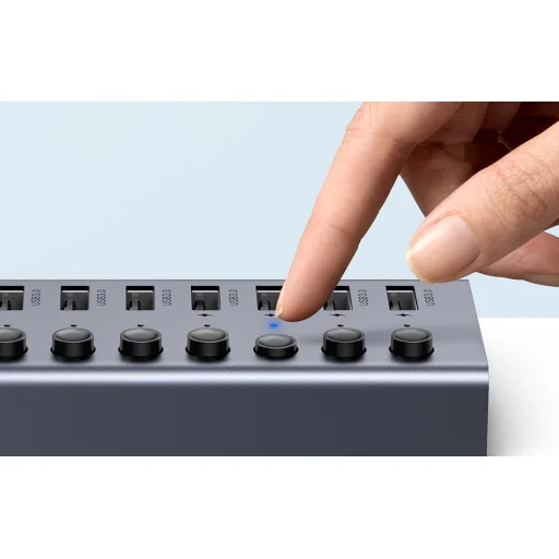 Ugreen 7in1 HUB elosztó adapter USB-C, 7x USB-A 3.0 12V 2A (fekete) - 7